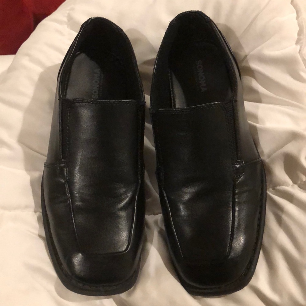 Boys dress shoes